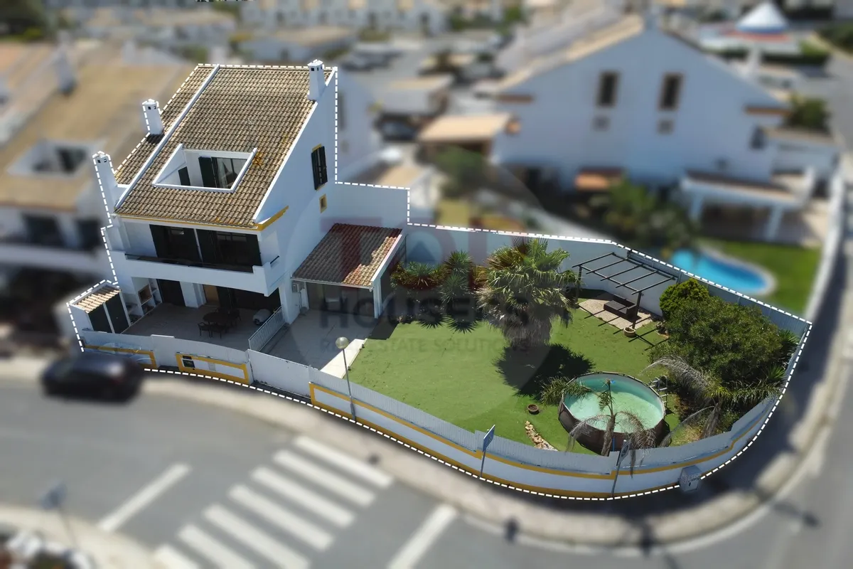 Moradia V3 em Albufeira